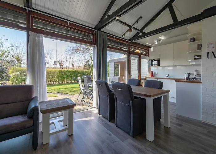 Boerenslag-2 Bungalow, 5-guests Opposite Ferienhaus *