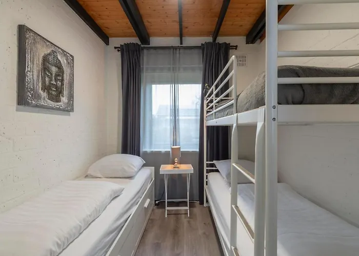 Boerenslag-2 Bungalow, 5-guests Opposite Sint Maartensvlotbrug